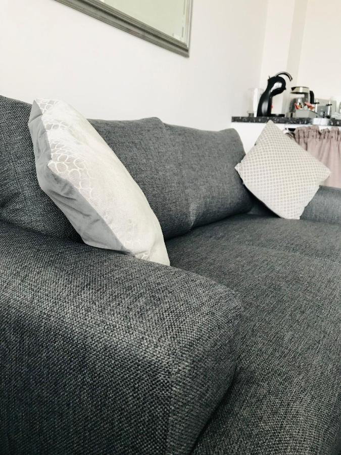 Penthouse Suite, Sea View, Close To Shops, Beach And Train St Leonards-on-Sea Esterno foto